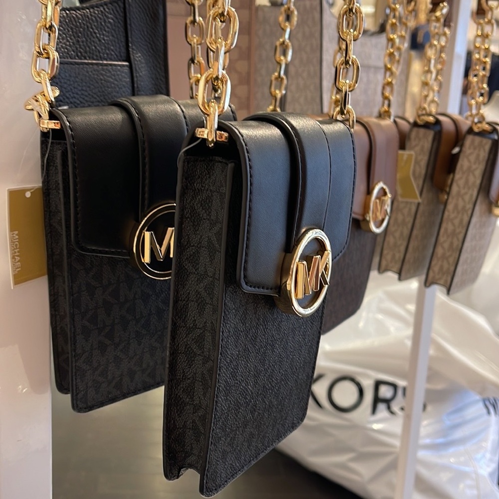 Michael Kors Carmen Small Logo Smartphone Crossbody Bag
Black - Picture 7 of 16